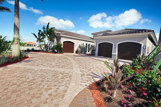 Best Driveway Pavers Near Me  in Castle Rock, WA