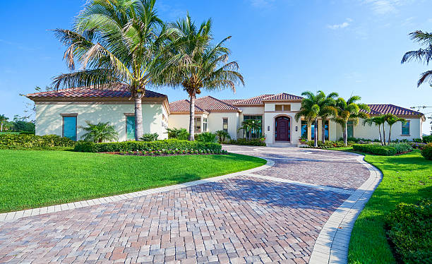 Best Local Driveway Pavers  in Castle Rock, WA